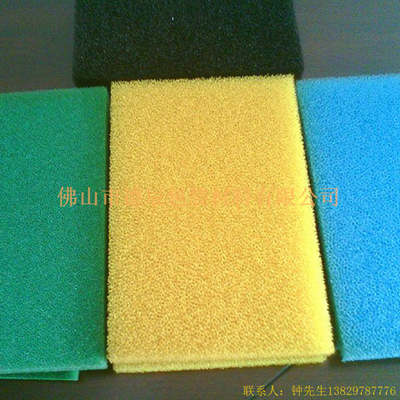 全開孔，拉力強，吸音性能高和良好的滲透性能。是生產(chǎn)空氣過濾器、油過濾器、水族過濾器等行業(yè)的理想產(chǎn)品，并且是生產(chǎn)泡沫陶瓷過濾器、過濾板、過濾片、過濾網(wǎng)的必需品，可根據(jù)要求加工成圓柱、空心、方形等其它的特殊形狀加工成型及來樣定做。